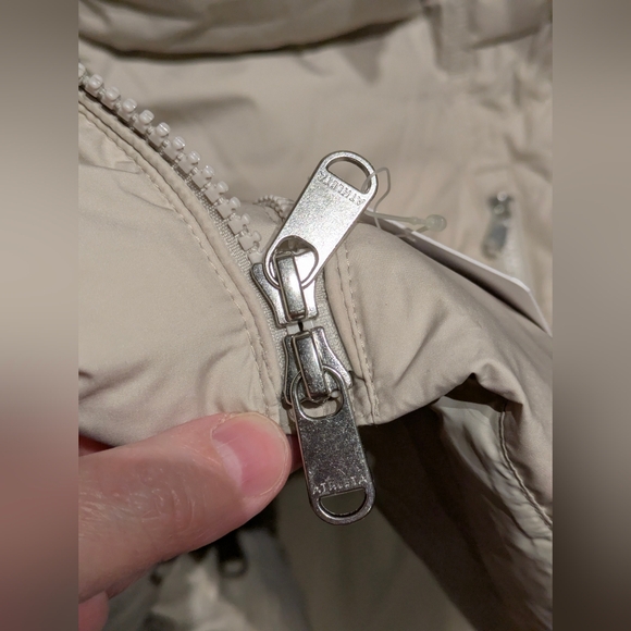 C4 Athleta Downtown Jacket - 800-Fill Down Puffer - Pearl- Size 2X NWT - Picture 8 of 16